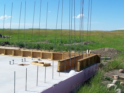 Slipform forms and rebar for walls.