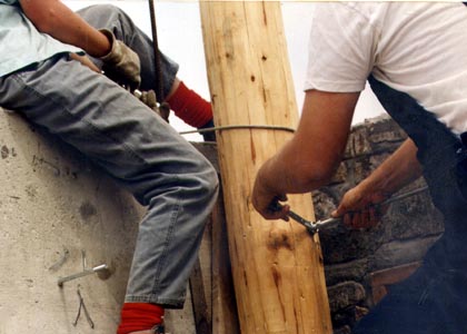 Securing lift poles for lifting logs.